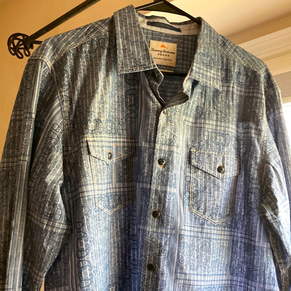 Tommy Bahamas longe sleeve, 1 casual dress, 1 dress shirt.